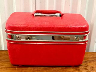 Vintage Samsonite Silhouette Red Train Case With Mirror & Key