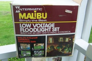 Vintage Intermatic Malibu Low Voltage Floodlight Set Lv2076t12 / Parts