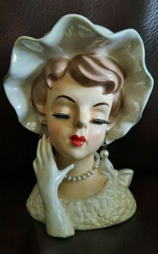 Vintage Lefton Lady Head Vase Hat Pearl Necklace & Earrings Rare Iridized Finish