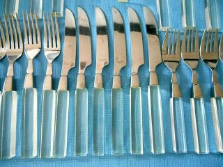 Vintage 32 pc.  LIFETIME CUTLERY STAINLESS CLEAR LUCITE HANDLE FLATWARE SET for 6 2