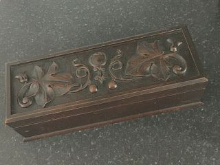 ANTIQUE ARTS AND CRAFTS CARVED MAHOGANY DESK BOX SUPERBLY CARVED CANDLE BOX 3