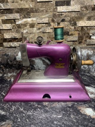 Casige Childs Toy Sewing Machine German Gesch M 1470 Purple Antique Vintage