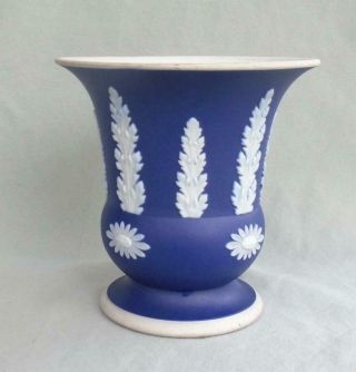Antique Vintage Wedgwood Dark Blue Jasperware Jasper Dip Vase Acanthus Daisy