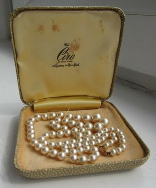 9 Carat Gold Clasp Necklace On Vintage Ciro Pearls & Ciro Box