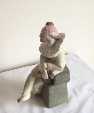 Vintage Retired 1983 Lladro Porcelain Figurine Pierrot Clown “little Jester”5203