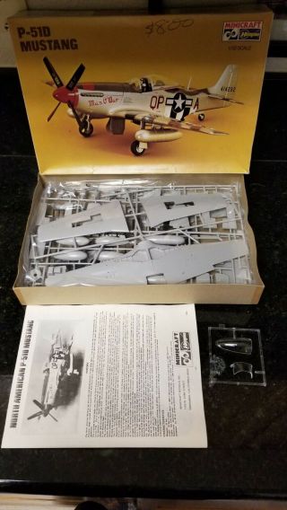 Vintage Hasegawa P - 51d Mustang " Man Of War " 1/32 Scale Plane Model Kit