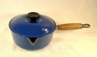 Vintage Le Creuset France 18 Saucepan Blue With Lid Wood Handle Spout
