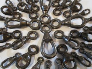 Newhouse Trap Swivels 4s,  3s,  4 1/2s and others.  / Hutzel / Wolf Trapping. 3