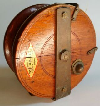 Vintage Peetz Tackle Ltd Wood And Brass Reel