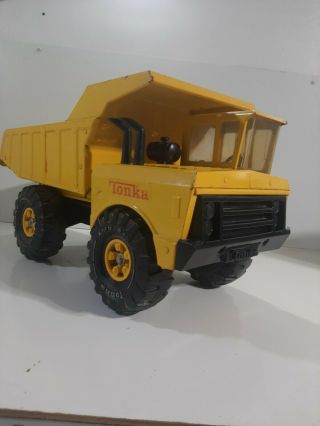 Vintage Pressed Steel Metal Tonka Mighty Dump Truck Yellow Xmb - 975