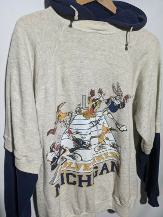 Vintage 90s Michigan Wolverines Looney Tunes Football Hooded Sweatshirt Size Xl