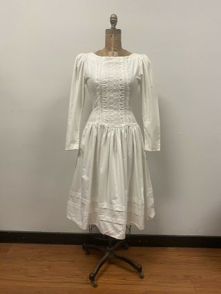 Vintage 1980s Gunne Sax White Cotton Dress,  Prairie Cottage Core
