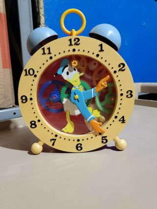 Rare Vintage Donald Duck Disney Productions Gear Child Clock - Made In Hong Kong