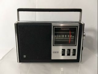 Vintage Panasonic Am Radio Model R - 1551 Black Silver Portable