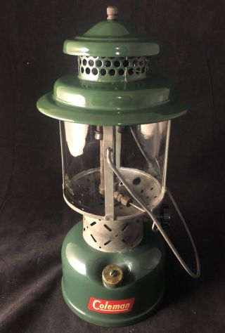 Vintage Coleman Lantern 11 - 52 Model 220e Sunrise Globe 1952