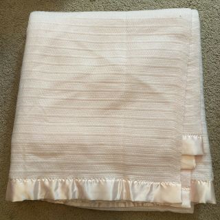 Vintage Acrylic Blanket Satin Trim Made In America 90” X 91” Queen Light Pink