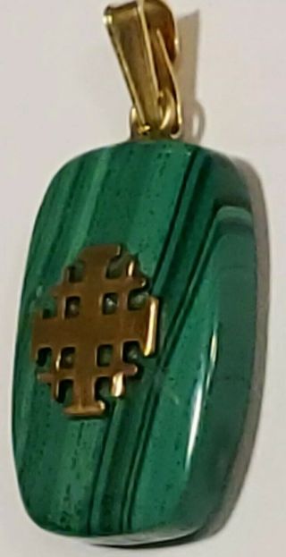 Vintage Chinese 14kt Solid Gold Malachite Pendant