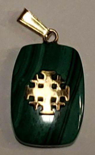 Vintage Chinese 14kt solid Gold Malachite Pendant 3