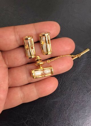Extremely Rare Vintage Judy Lee Gold Tone Hourglass Cufflinks Tie Clip Set