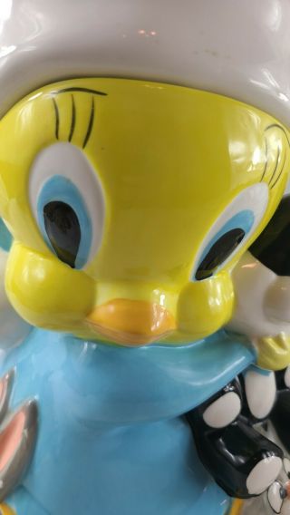 VTG Looney Tunes Tweety Bird Bugs Bunny Sylvester Ceramic Cookie Jar by Gibson 2