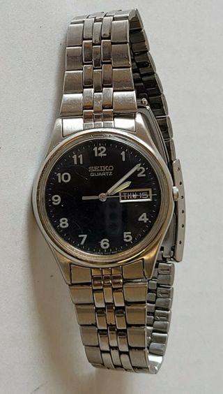 Vintage Mens SEIKO 7N43 - 8A39 Watch Rare Black Dial.  Runs Good Shape 2