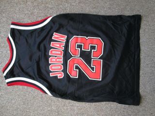 Vintage 1990’s Champion Chicago Bulls 23 Michael Jordan Jersey Kids M 10 - 12