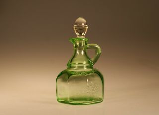 Vintage Deco Hazel Atlas Glass Company Green Glass Cruet & Stopper C.  1935