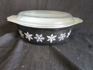 Vintage Pyrex 043 1 1/2 Qt Black W White Snowflakes With Lid Casserole Dish
