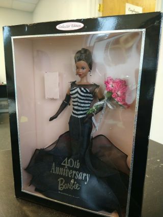 40th Anniversary Barbie Doll African American Collectors Edition 1999 Mattel