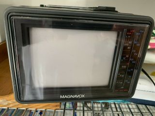 Vintage 1989 Magnavox 5” Perfect View Portable Color Tv & Radio Model Cj3922 Wkg