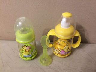 Vintage Nuby Infant Feeder Bottles Baby Cereal Or Food 2 - 4oz With Spoon Yellow