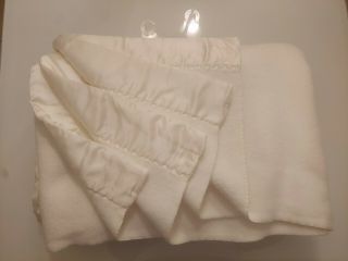 Vintage Ivory Acrylic Thermal Blanket Satin Trim 88 X 84 Full Double