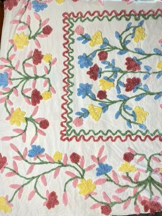 Vintage White Floral Chenille Bedspread 108 X 82 Inches Cutter Quilt