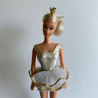 Vtg Barbie 1976 Ballerina Doll Outfit Crown White Tutu Stand 2