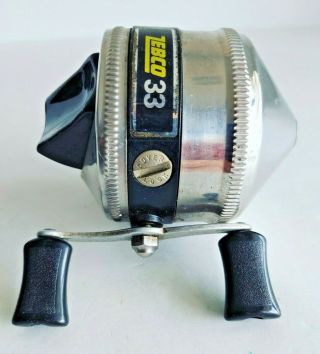 Vintage Zebco 33 Fishing Reel Made In Usa Silvertone And Black 15157