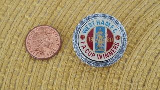 Vintage West Ham F.  C Fa Cup Winners Enamel Pin/lapel Badge.