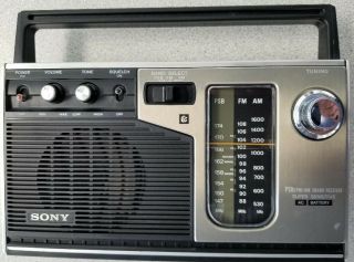 Vintage Sony Icf - 7370w Sensitive 3 Bands Fm/mw/psb Radio