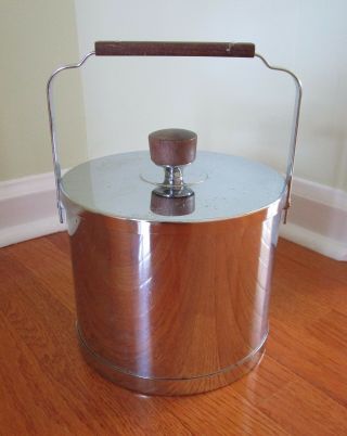 Vintage Atapco Ice Bucket Chrome & Wood Made In U.  S.  A.  Silver Color Vtg Retro