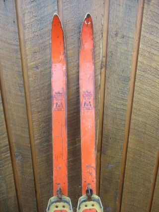 Vintage Skis 57 