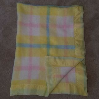 Vtg Beacon Baby Blanket Yellow Plaid 100 Acrylic Pastel Pink Blue White