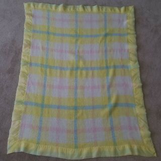 VTG Beacon Baby Blanket Yellow Plaid 100 Acrylic Pastel Pink Blue White 3