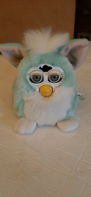 Vintage 1999 Furby Baby Green Model 70 - 940 With Tags Great