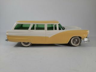 Vtg 1956 Ford Country Sedan Station Wagon Promo Friction Plastic Car