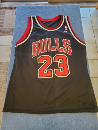Vintage 90s Champion Chicago Bulls Michael Jordan 23 Jersey Mens Large
