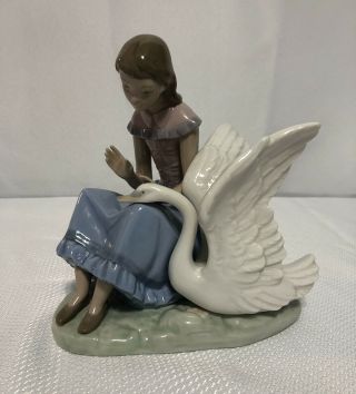 Vintage Nao Lladro Girl With Swan Petting Swan Woman Sitting Made In Spain 1986
