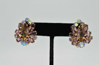 Vintage Weiss Signed Clip On Earrings Purple Ab Rhinestone Crystal Sparkling 9i