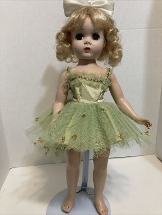 17” Vintage Madame Alexander ballerina doll 1950’s? 3