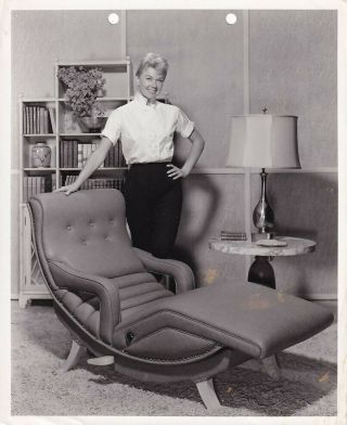 Doris Day Stands By A Recliner Vintage Photo