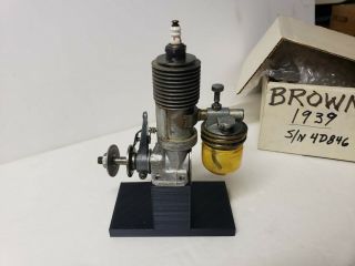 Brown Jr.  " D " 1939 Vintage Ignition Engine