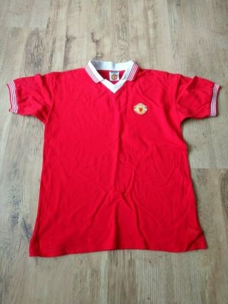 Vintage Manchester United Football Shirt.  Retro By Scoredraw.  Size L.  1970 